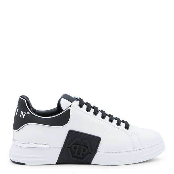 Black Sneakers