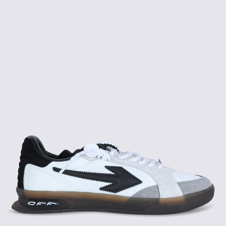 Off-White Sneakers - Chiari e Naturali | 33dd11c46d2c3002e0807087cb4c2fe2d7f4004b