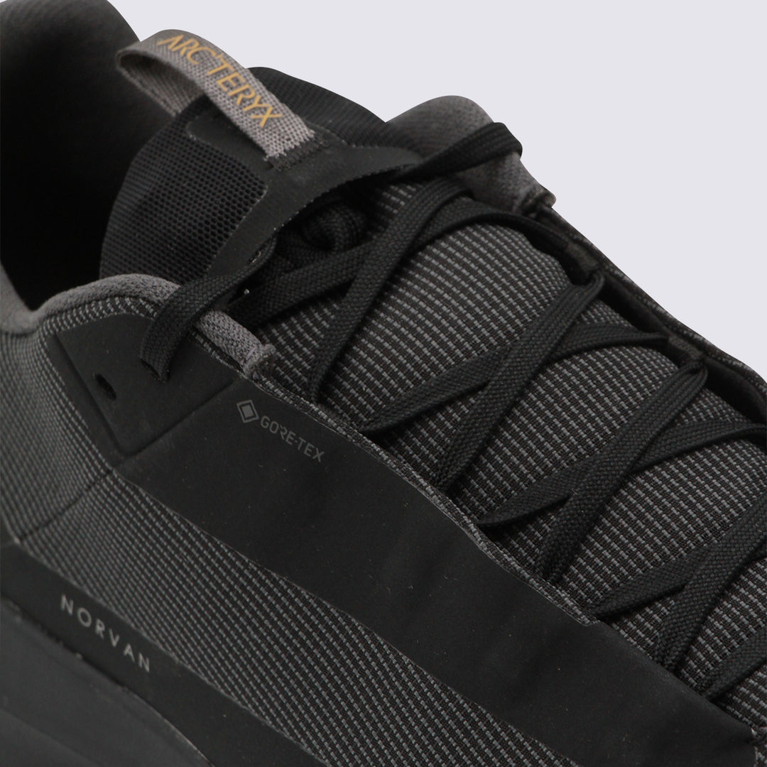 Arc*Teryx Sneakers - Neri e Grigi | 5f389e4e82eaa3b2b0e833caf0d7ea750d754612