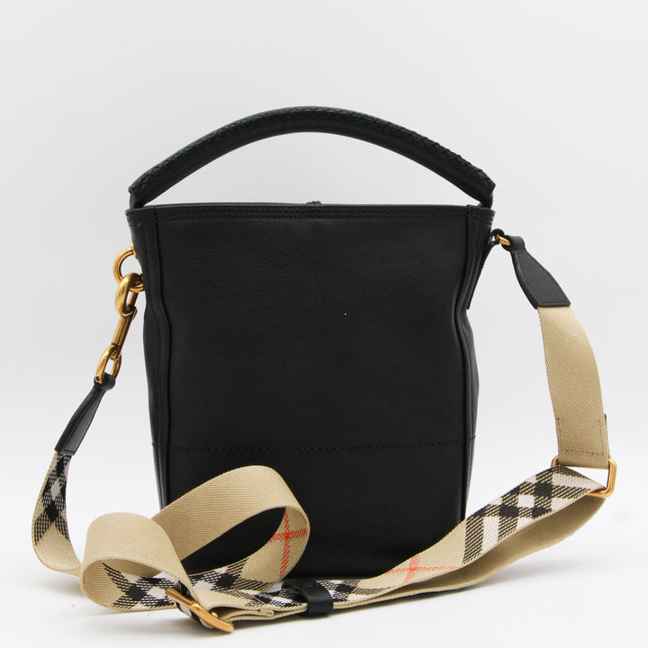 Burberry Bags - Nero | 48d7fe9c83734e23f8383e224ab41d2e544d601e