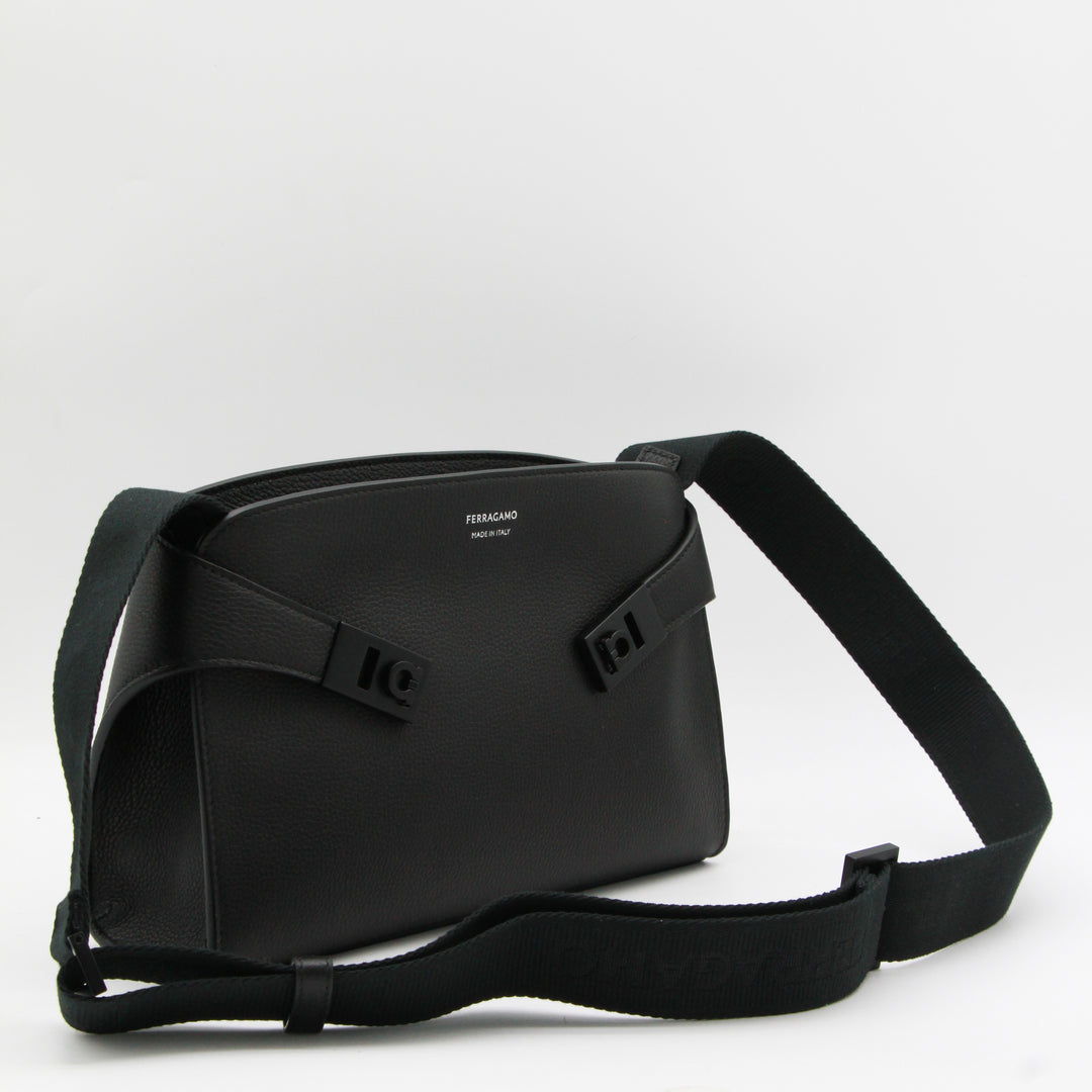 Ferragamo Bags - Nero | 79af87cf11f50465b11175d90ceca15456b0dbe2