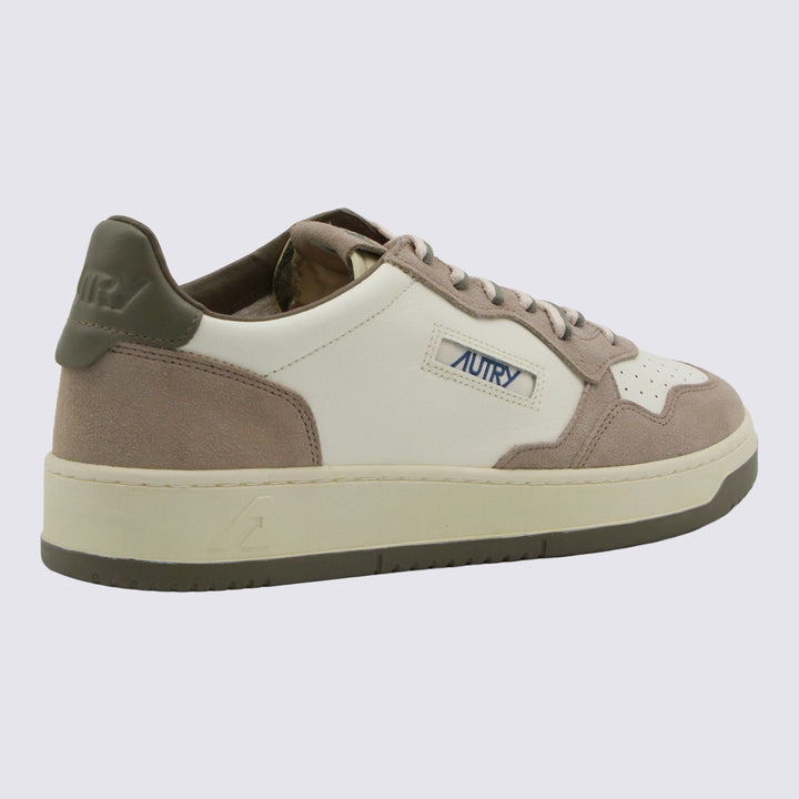 Autry Sneakers - WHITE/LICORICE | 4e01ef9d7f23b0005ad8c402ab9367a95389a2dd