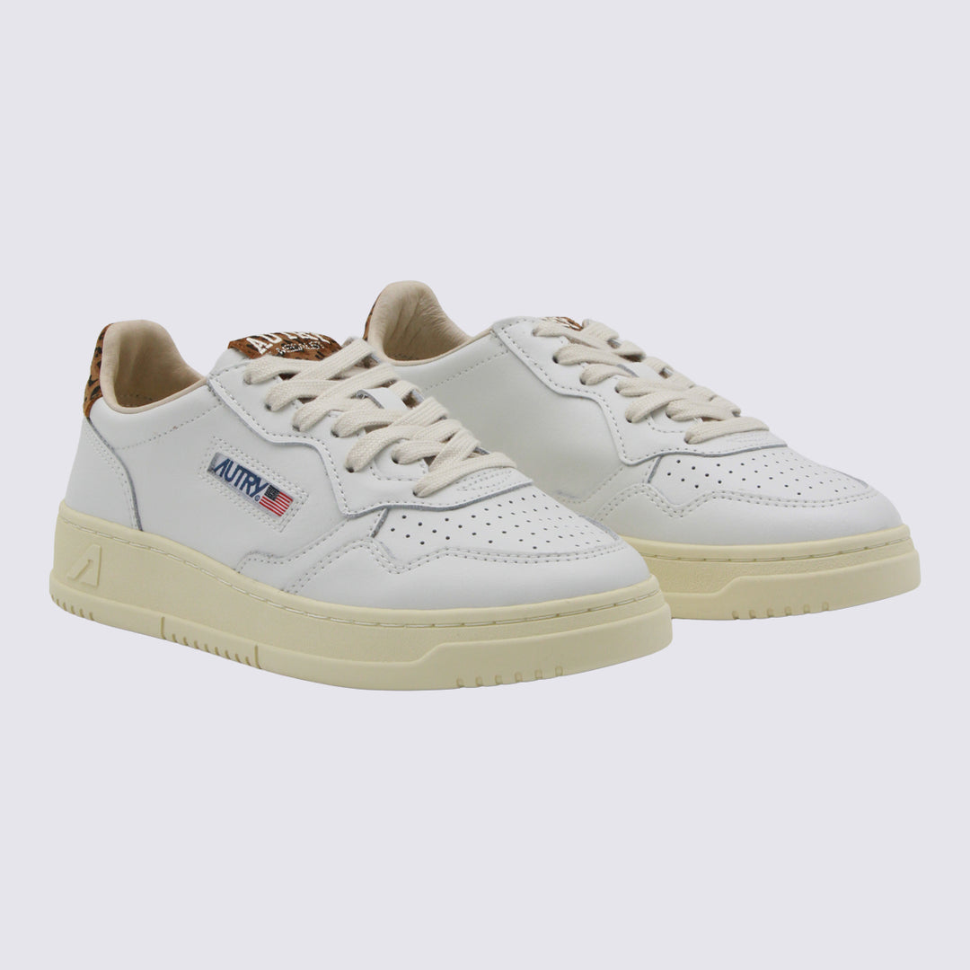 Autry Sneakers - LEA/SUECOLLEG WHT/LEO | 0cb220ee97ffea722fbf8b0dd3e651fb7b6760a3