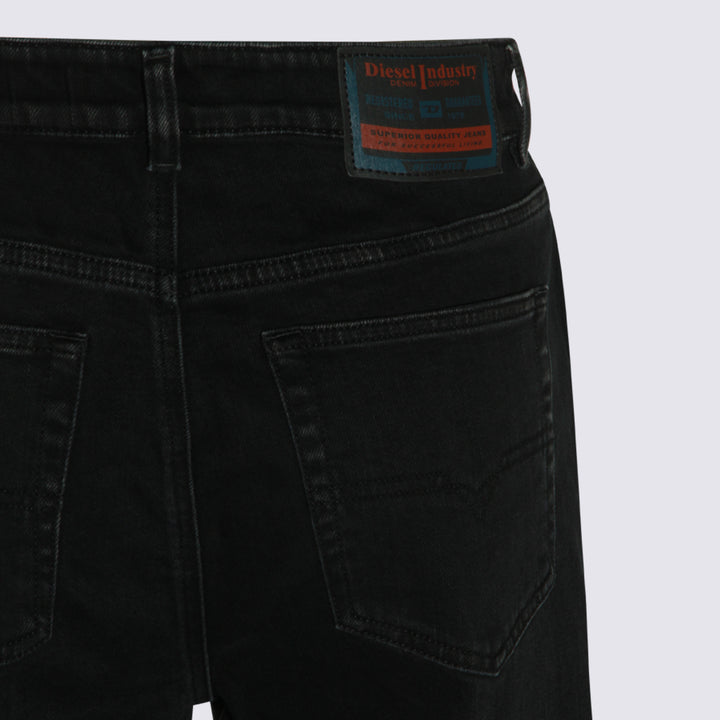 Diesel Jeans - Nero | bcf8565660620355bcd2bb66e4ea75406154f911