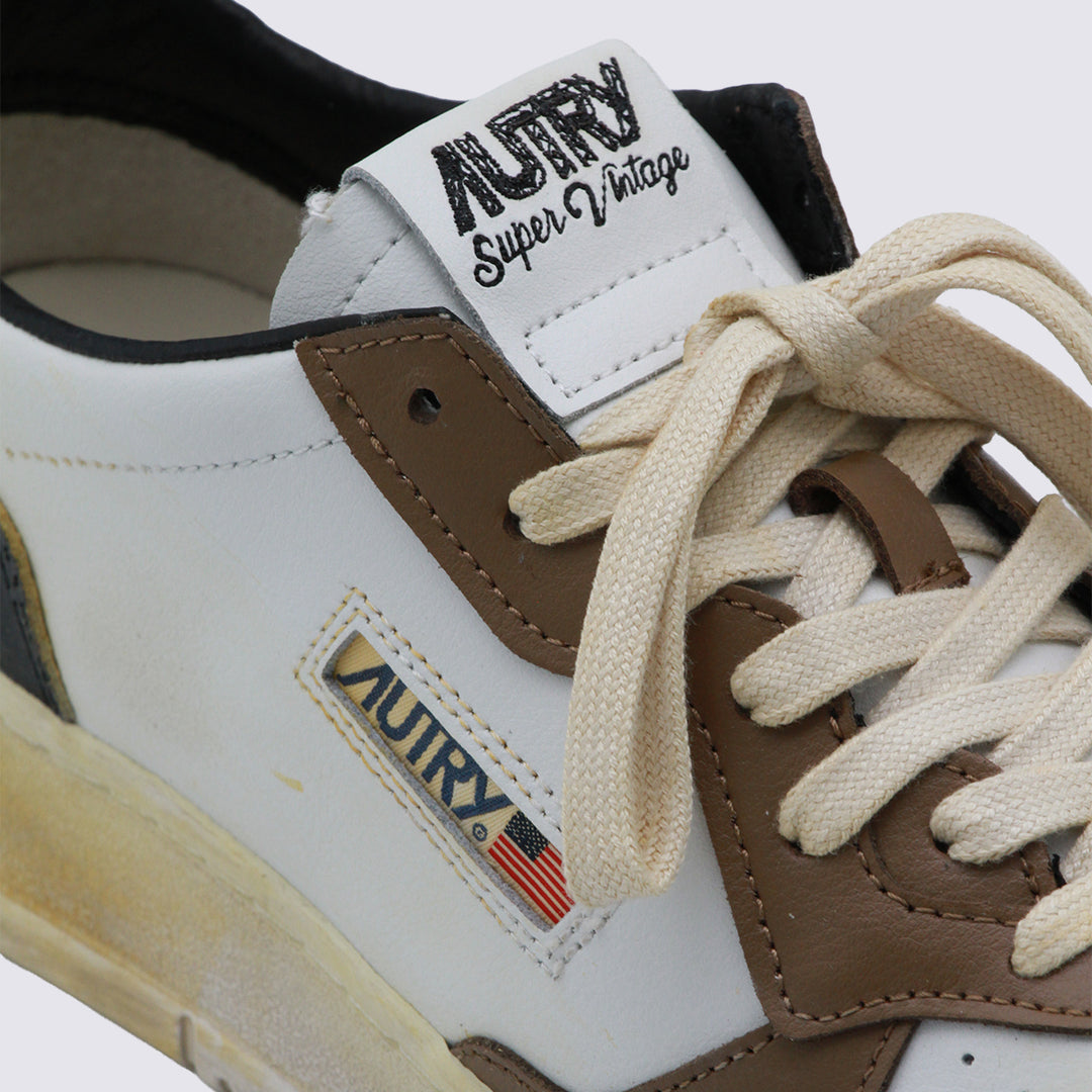 Autry Sneakers - WHITE/MALTMAL | 1ba979a6b9442af2b1bc6df7430e48990e06f9af