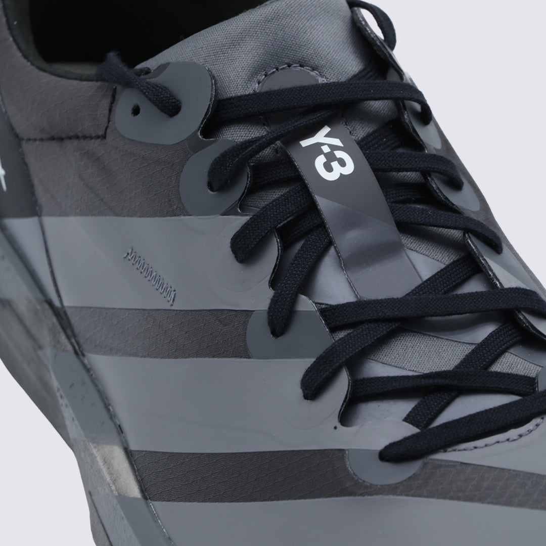 Y-3 Sneakers - BLACK/GREY FIVE/OFF WHITE | 0d189e0e68c8942028436f6e4f91ee1e883c5a20