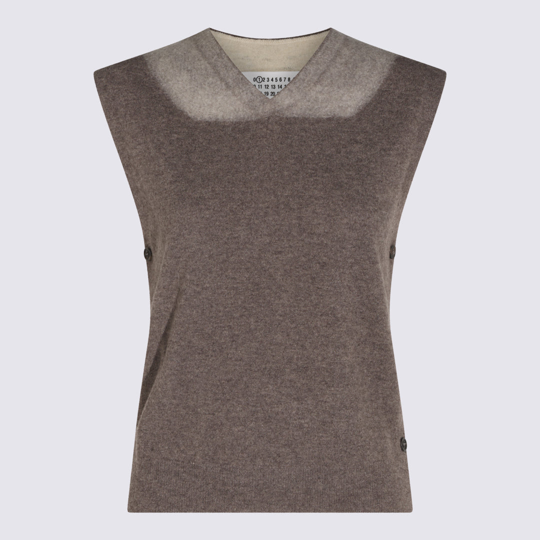 Maison Margiela Sweaters - MUD/ECRU | 63ae849c4a0db805d463a3d6ea73e0c7c5a63141