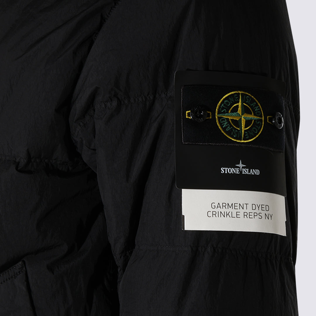 Stone Island Coats - Nero | 547a9382dfc98d4fa9ac4887a911e80a36a2055c