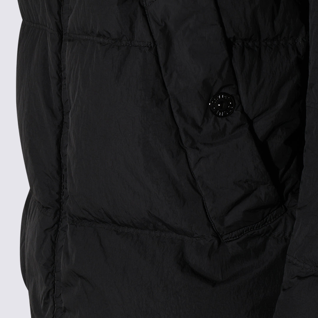 Stone Island Coats - Nero | 893ab314c76e897f80de48f7a19e68195aea7268