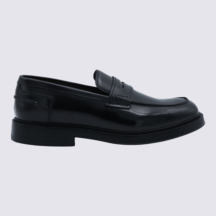 Doucal'S Flat shoes - Nero | 1b15c36ae000a24102c5f9e07790d3062787aaea