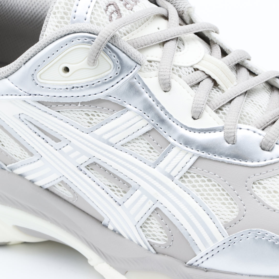 Asics Sneakers - SMOKE GREY/PURE SILVER | 281e5735321ebae0f747db74dad91ec6d43b996e