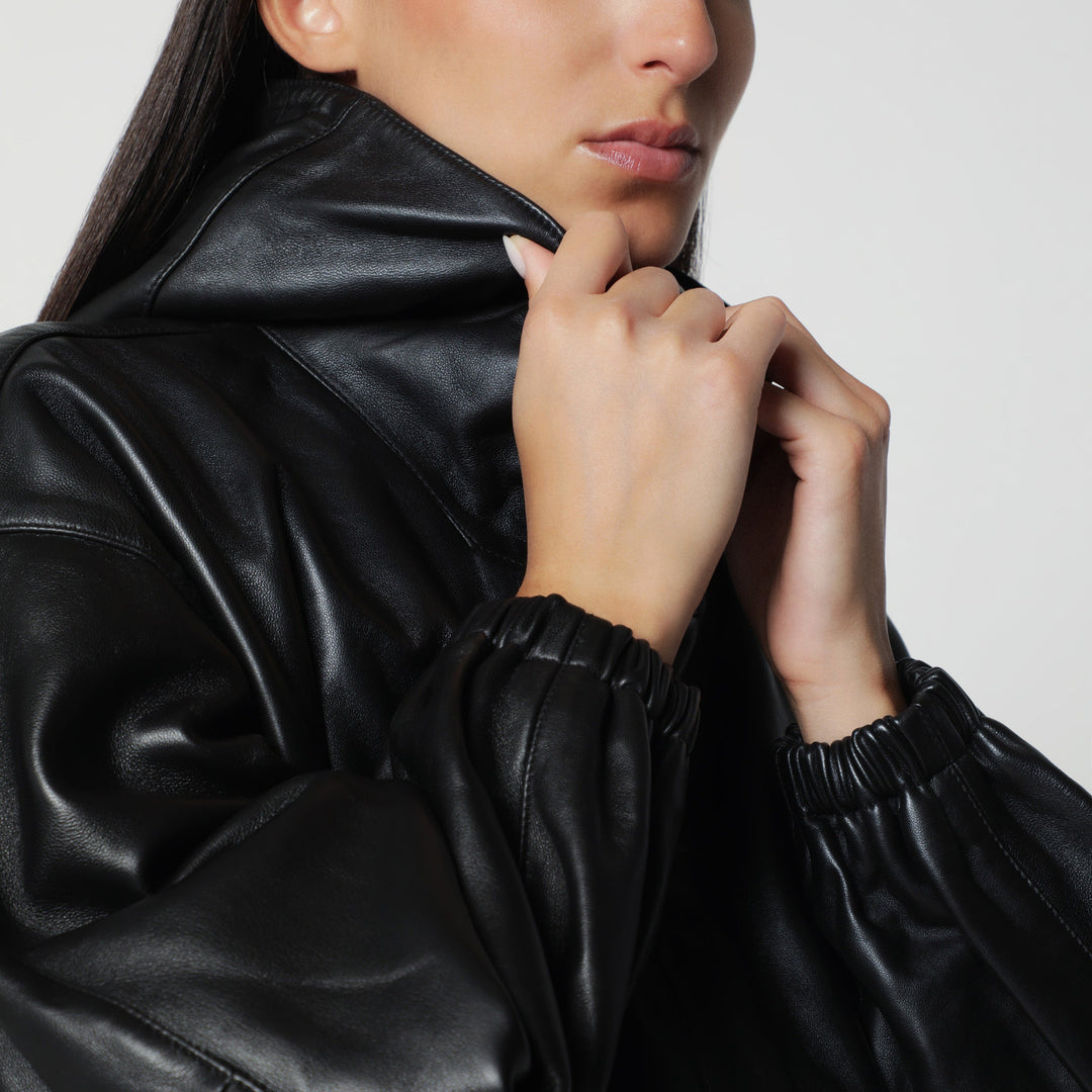 RóHe Apparel & Accessories - Nero | 6cc2b7d0413efe41eaa07764783010583ef1bbb8