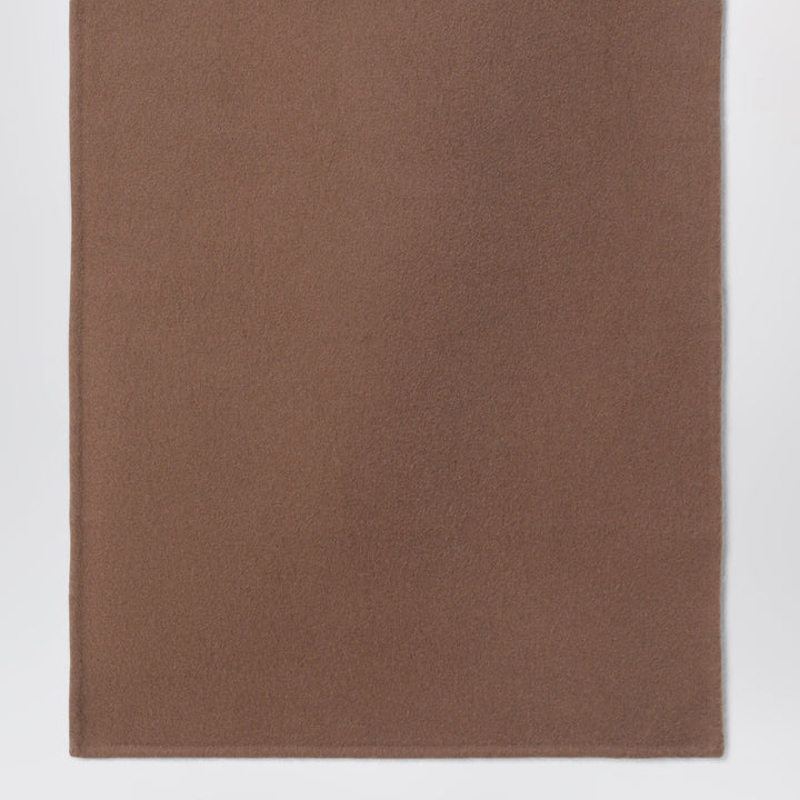 Almada Label Scarves & Shawls - Beige | 26d1bdb31b89cf420cde547b678cd856f972bce6