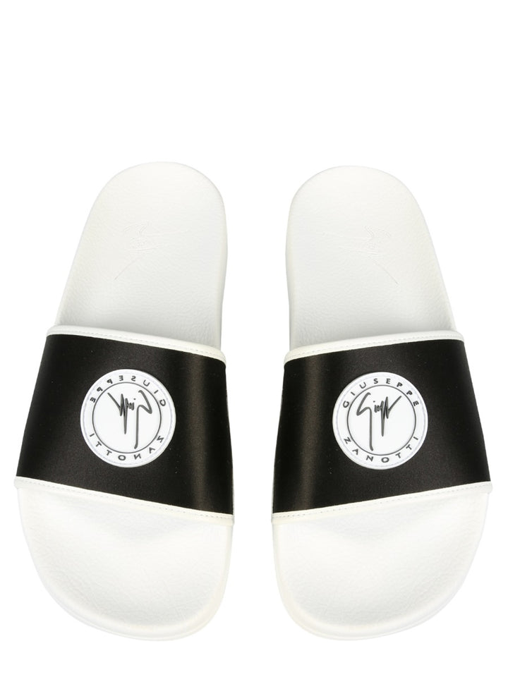 Giuseppe Zanotti Sandali - Nero | Wanan Luxury