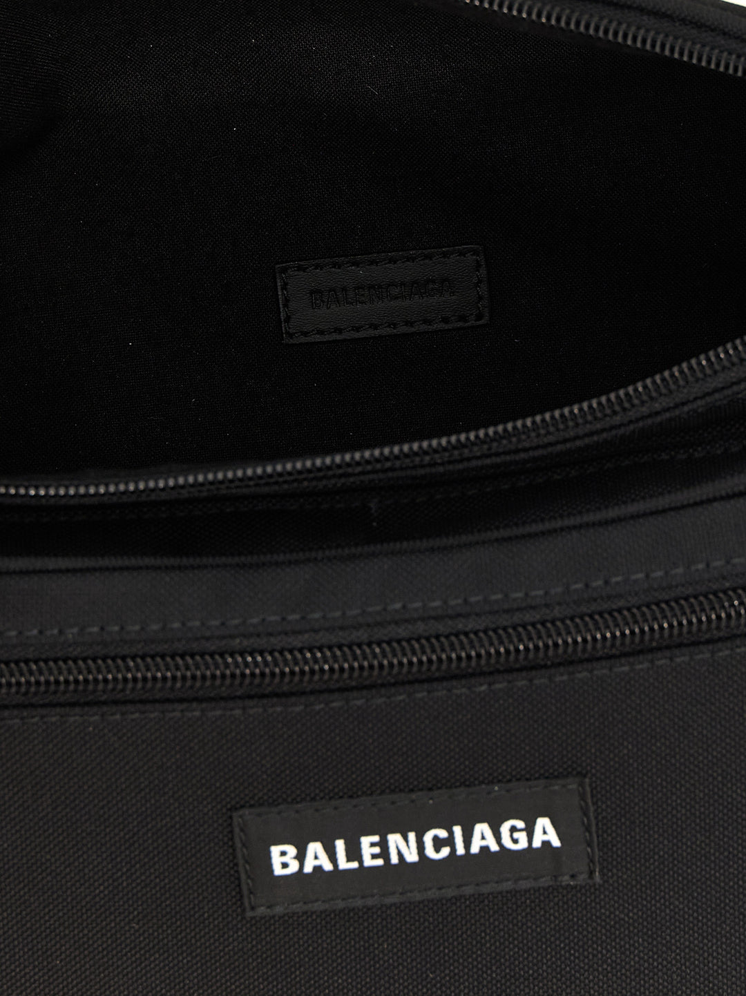Balenciaga Explorer Borse a Tracolla - Nero | a55d665a2e2ebaa6551921d5fddea85ebfd7c28e