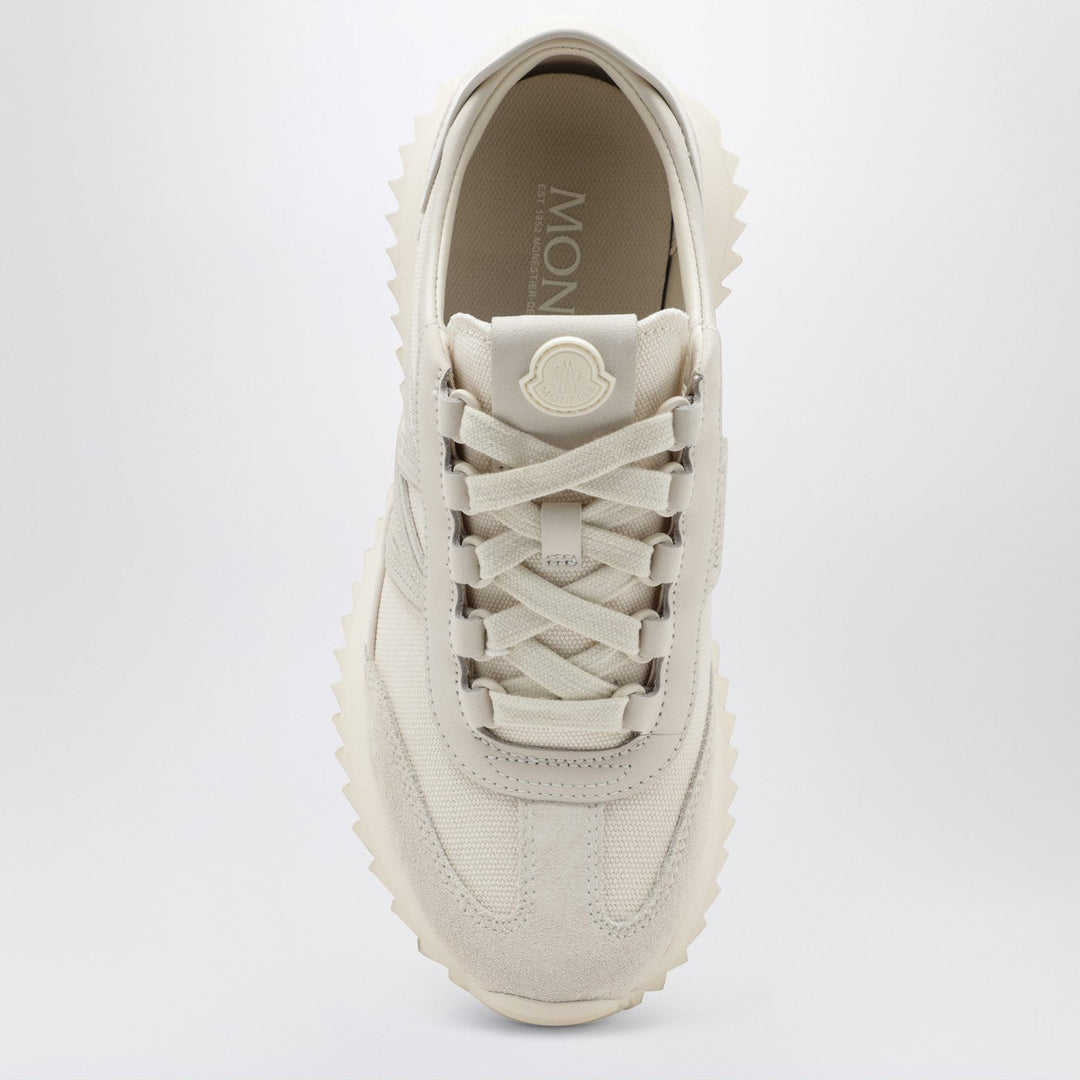 Moncler Scarpe - Beige | 4f1544a8f651c3c6a00b12ccae9b0f0778cefb27