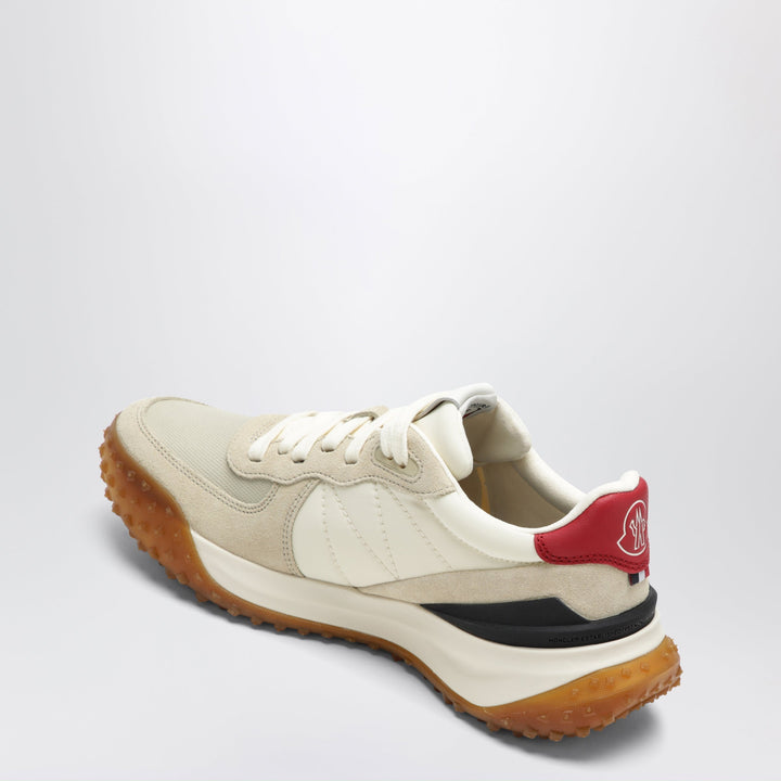 Moncler Apparel & Accessories - Bianco | 49db1f5e016d3e0269ffce46115edd481d162f60