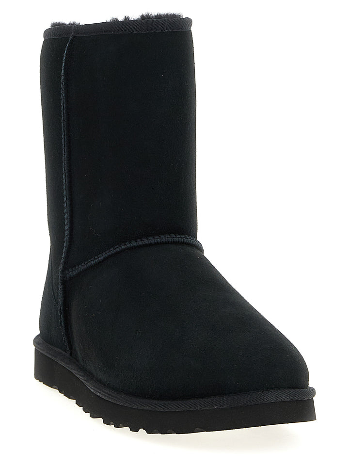 Ugg Classic Short Stivali e Stivaletti - Nero | 64ad097ab0a4cf8825b21ee632e5d35271c730c2