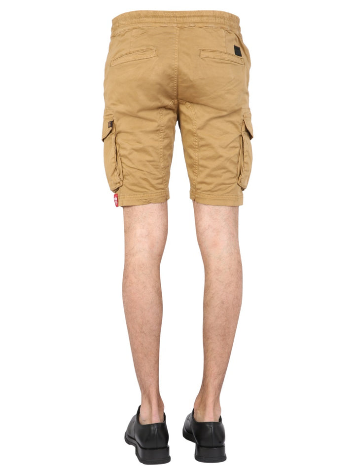 Alpha Industries Shorts - Marrone | Wanan Luxury