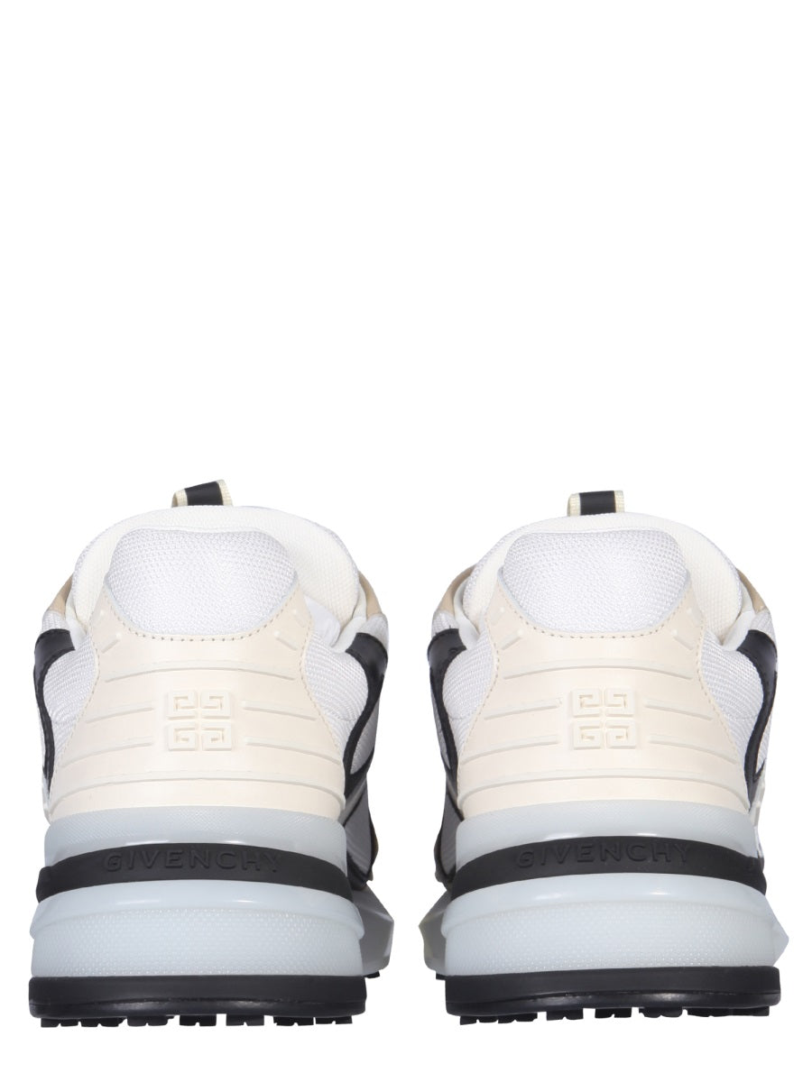 Givenchy Sneakers - Bianco | Wanan Luxury