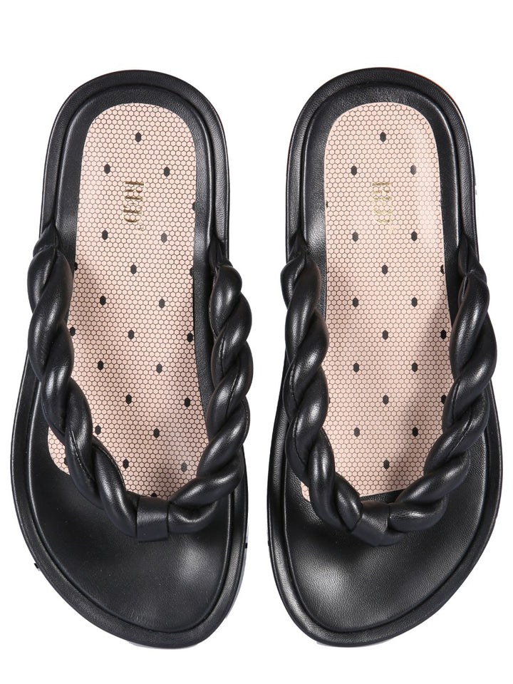 Red Valentino Sandali - Black | 7dc8592198727a79f4ae7b91f2f9763c047ae3f3
