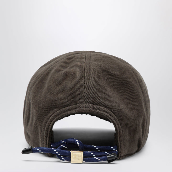 Miu Miu Cappelli - Marrone | 2c7911a855fa96cd831dd773a63ead8ff82b68be