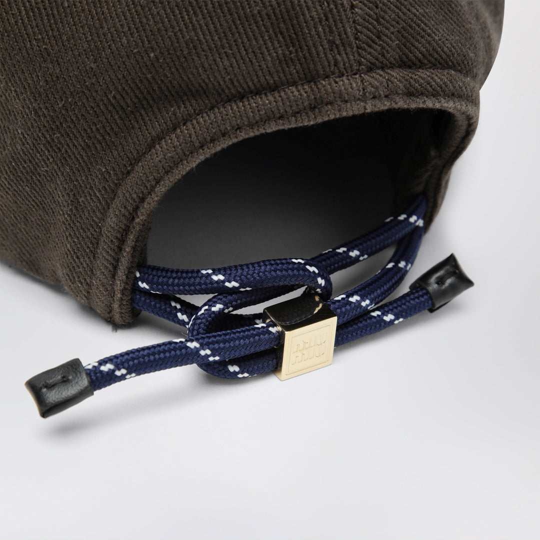 Miu Miu Cappelli - Marrone | d186efb1eb12a7d871a09a7fd29970d063139bc2