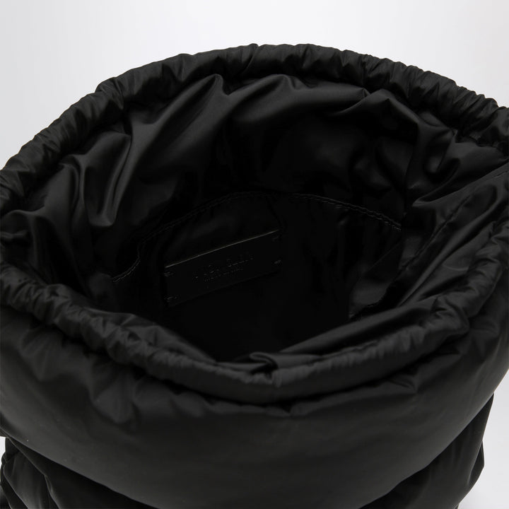 Moncler Apparel & Accessories - Nero | ec6536895b59d720caf716461f0a942f195cb117