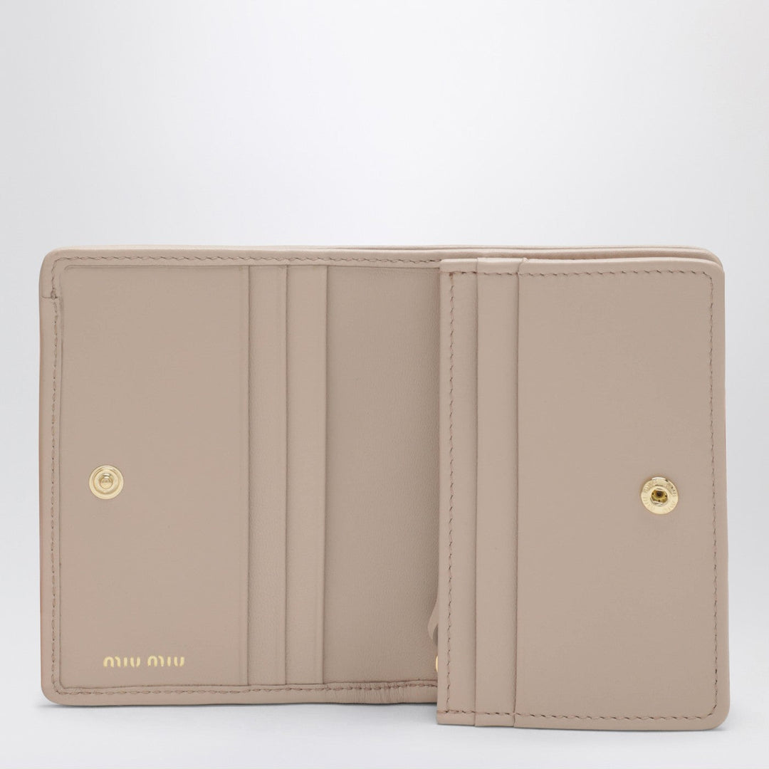 Miu Miu Apparel & Accessories - Rosa | 2d623e8ee528a5545e7b03a8015d034b280dedec