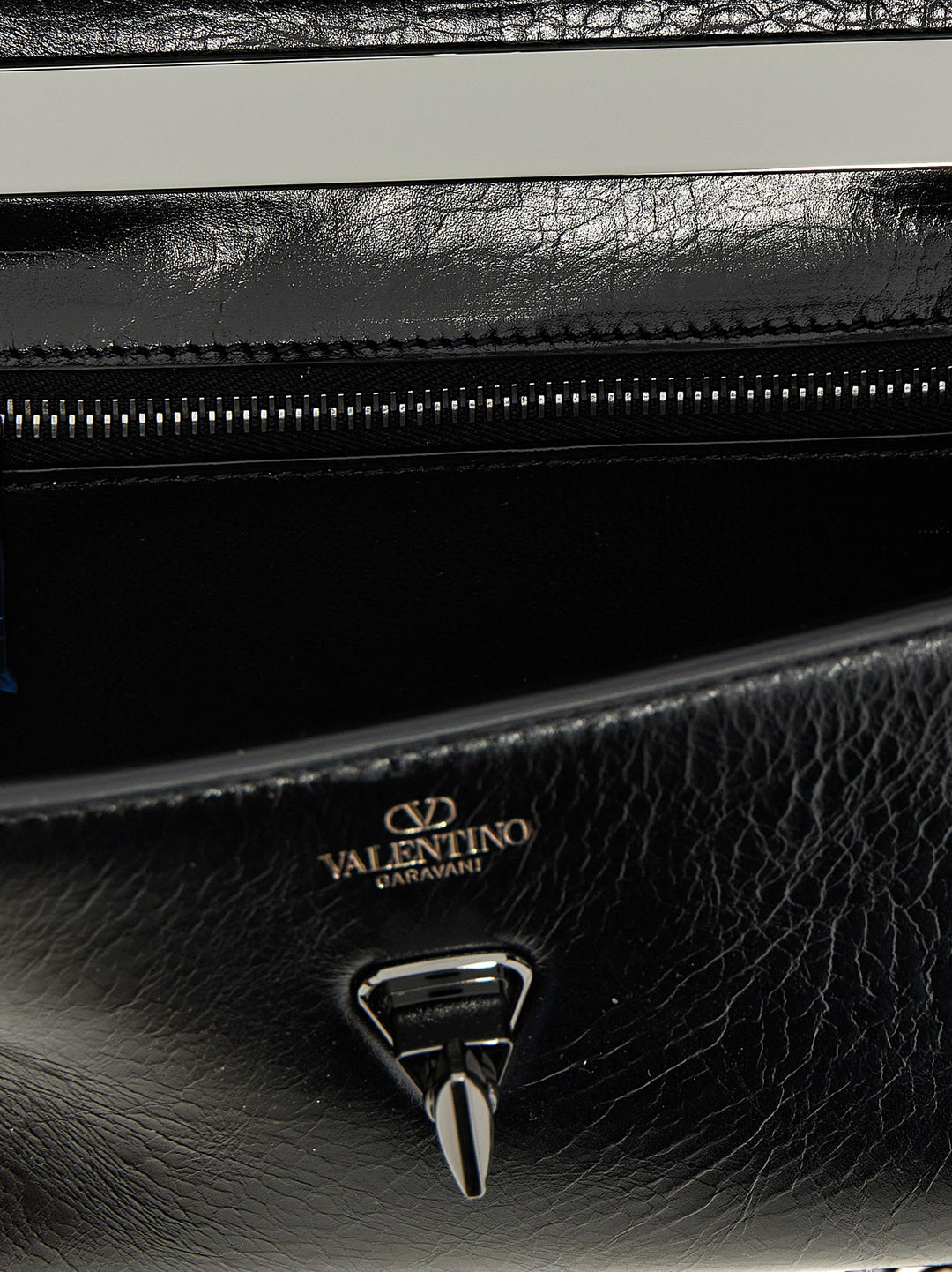 Valentino Garavani Valentino Garavani Small Shoulder Bag Borse a Spalla e Tracolla - Nero | 542201a8181285902ba15ac3c0a780a65eea5ca1