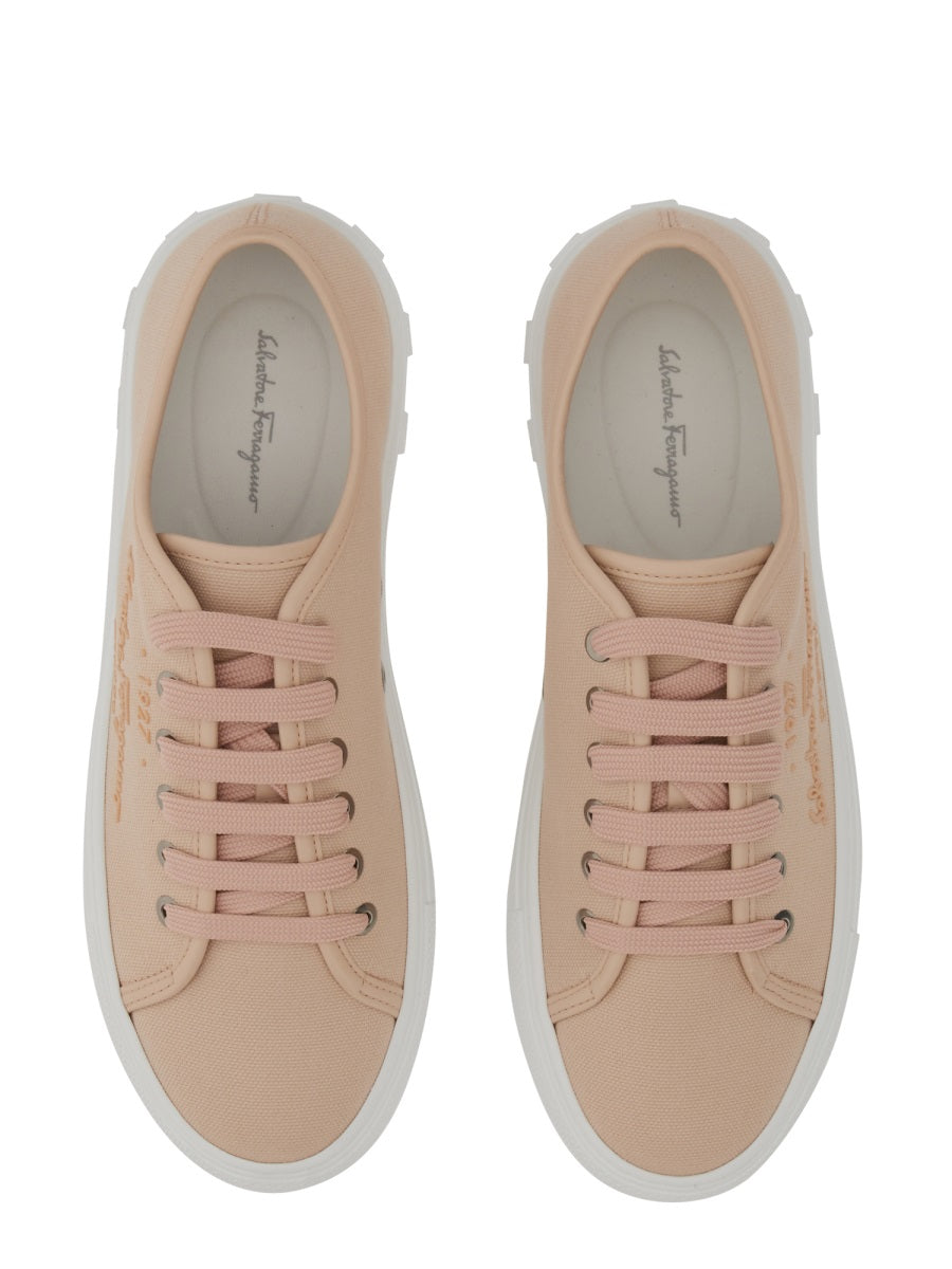 Ferragamo Sneakers - Rosa | Wanan Luxury