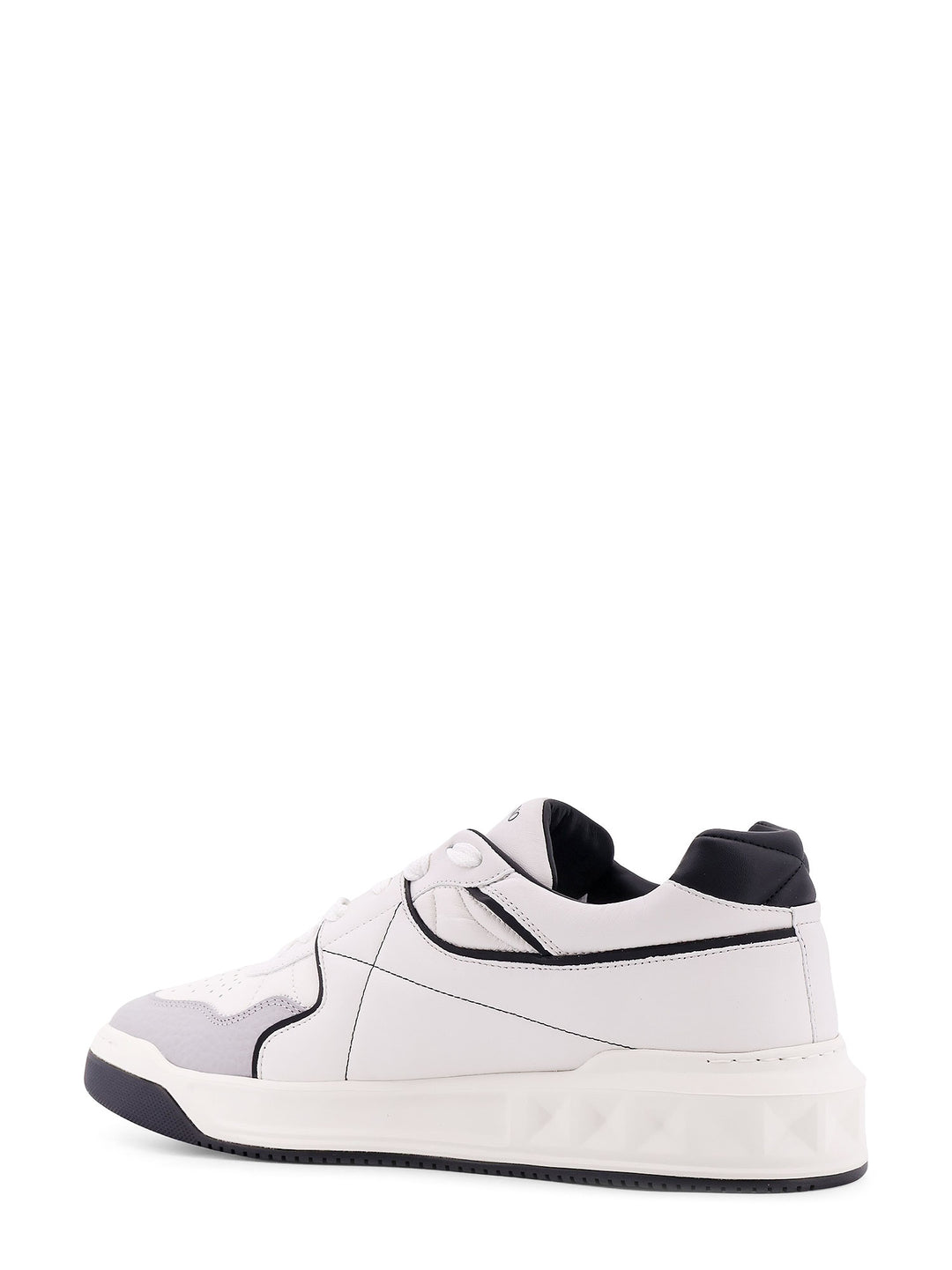 Valentino Garavani Sneakers - Light and natural | c6def25d299bfe75131ce9339d45c8738b7bfc04