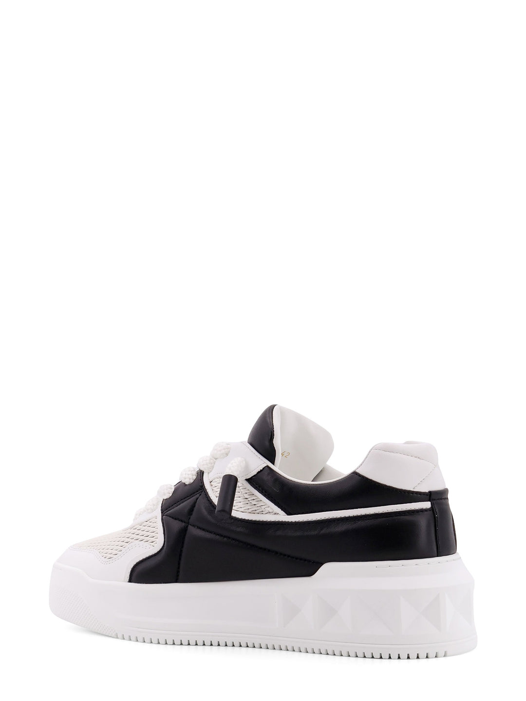 Valentino Garavani Sneakers - Light and natural | 4c7b80603d296f87e0e41f56e5e1ffc543012dea