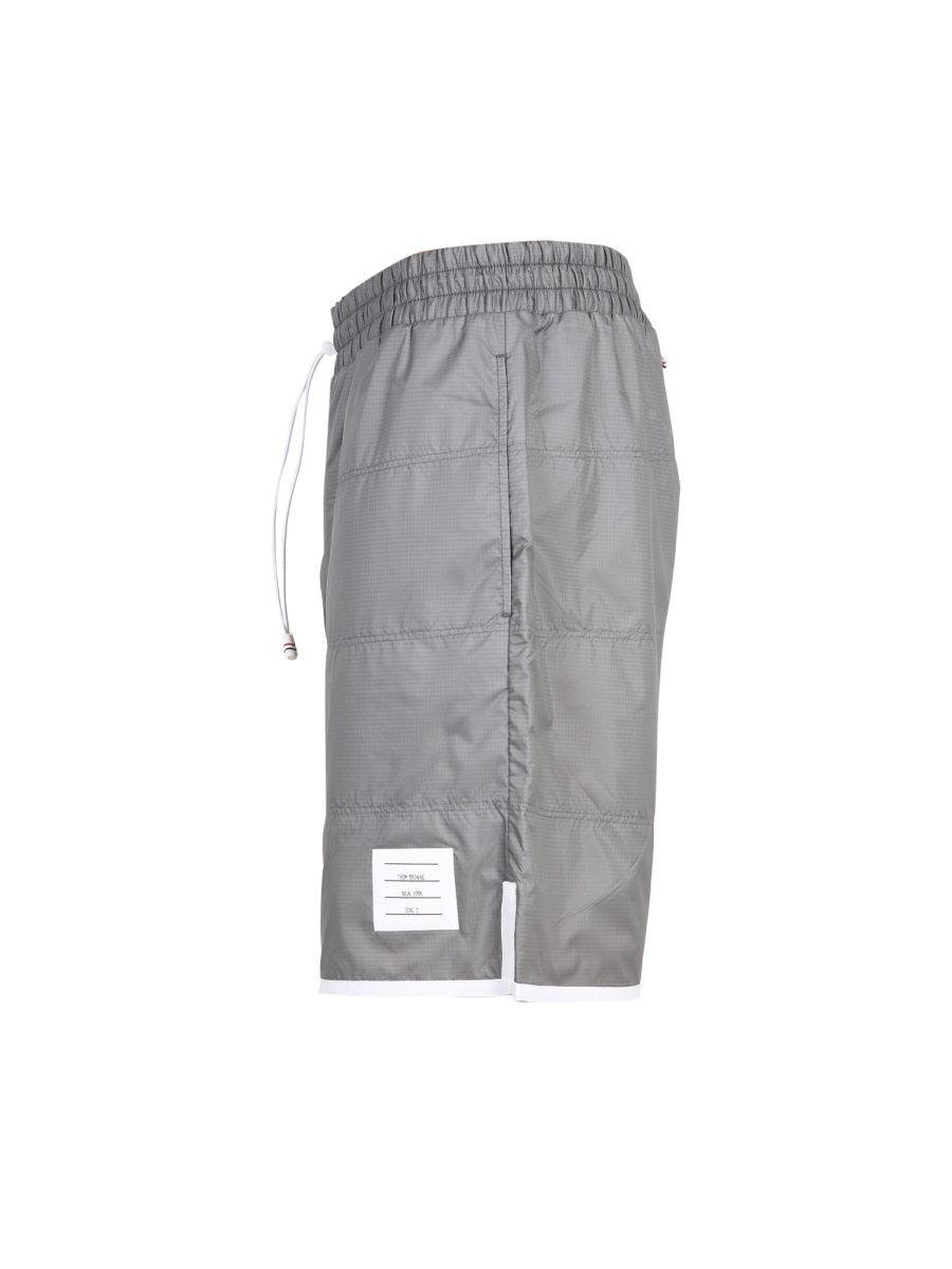 Thom Browne Shorts - Argento | Wanan Luxury