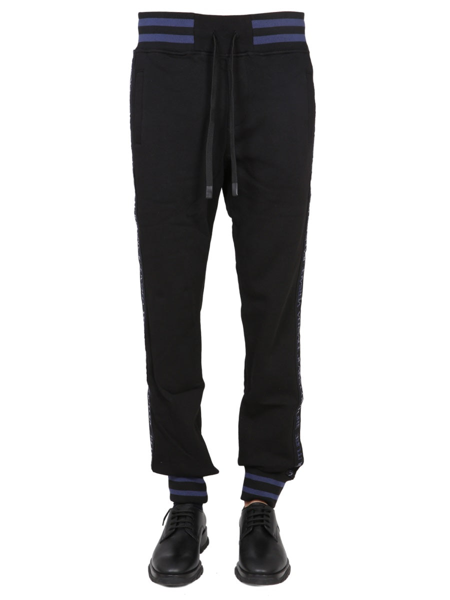 Versace Jeans Couture Tute Intere - Black | 8206daae4e7d0d76e5a253004876b0e2ae73321d