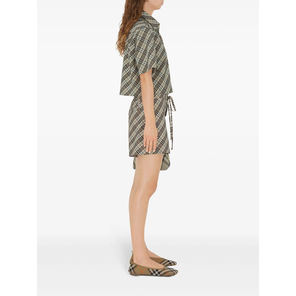 Burberry Shorts - Neutro | 47536eded257ca6058501fe39377f8c1640d5183