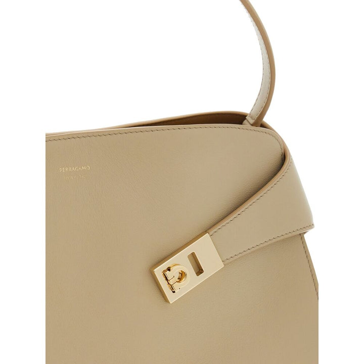 Ferragamo Borse - Neutro | 1d88382e494ec36045a09b4579d0321351818968