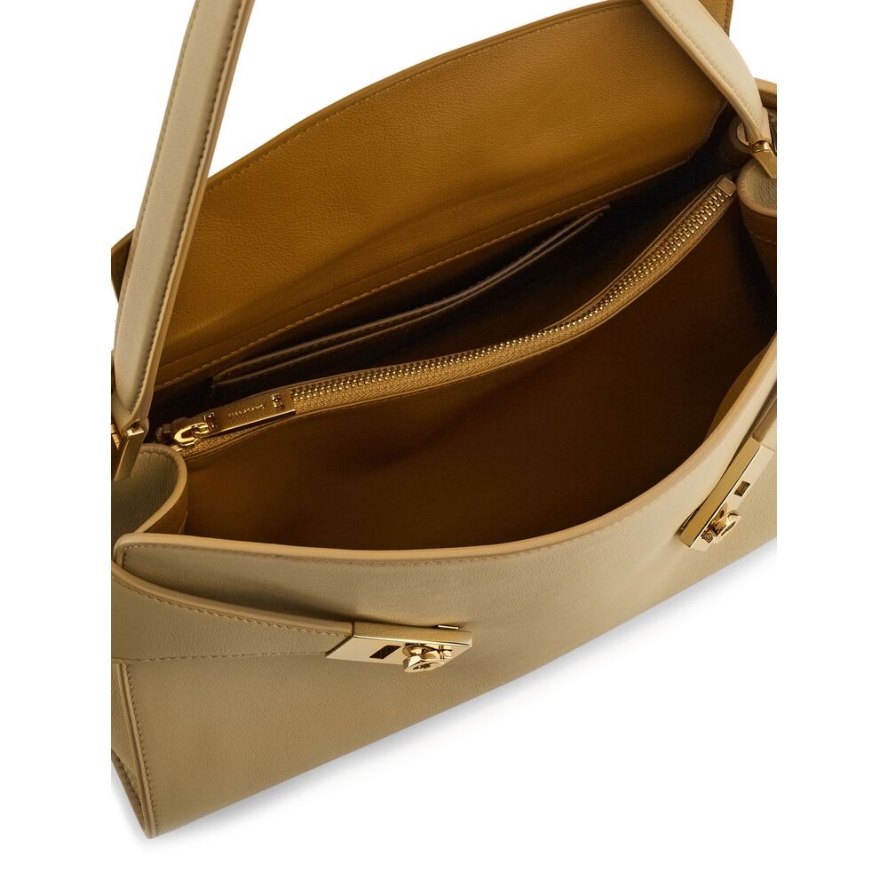 Ferragamo Borse - Neutro | fc8308abe34532f266814a95b8a1dc7db26a391c
