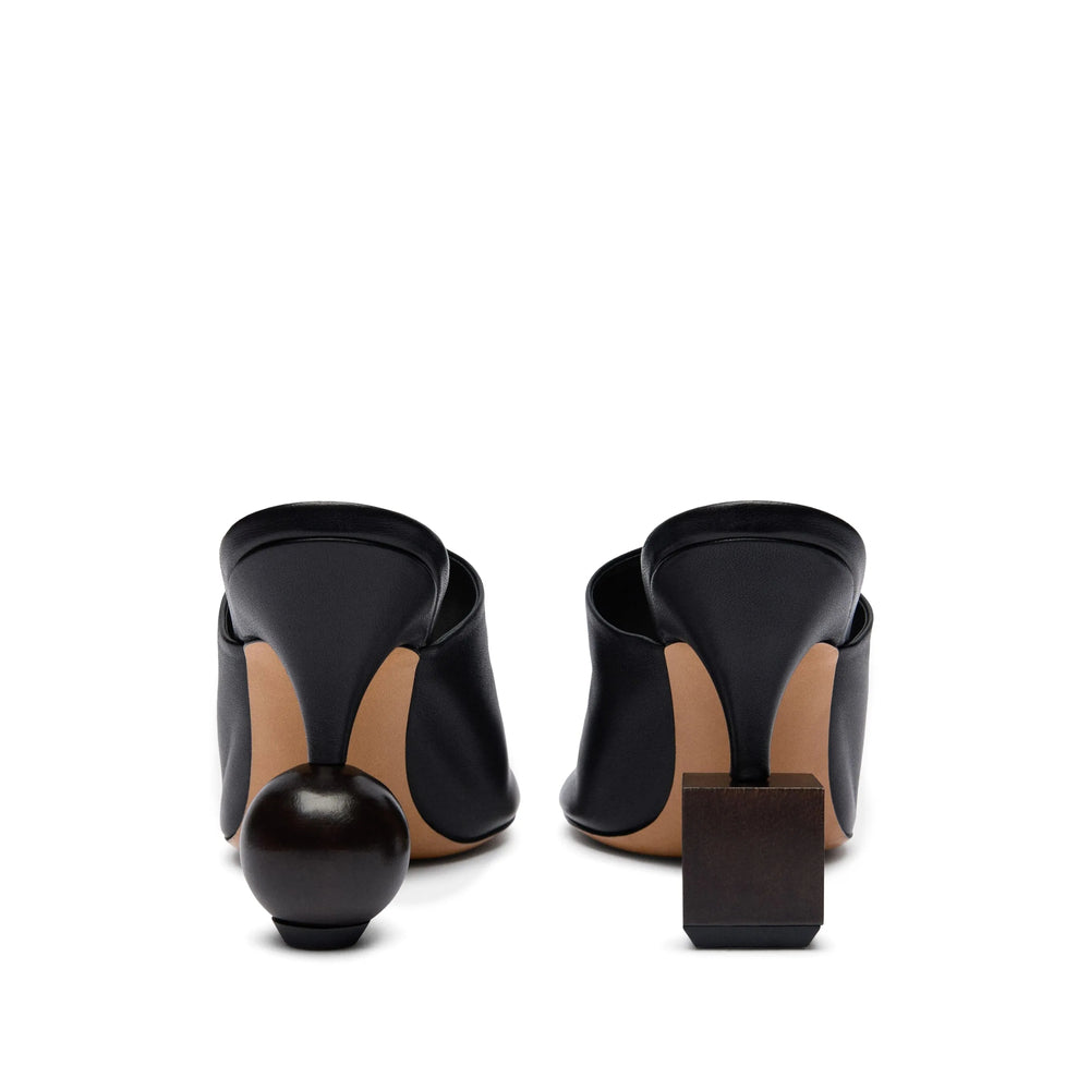 Jacquemus Scarpe - Nero | b541e47fe97e974d5fc1dbd3302b3548de2bf468