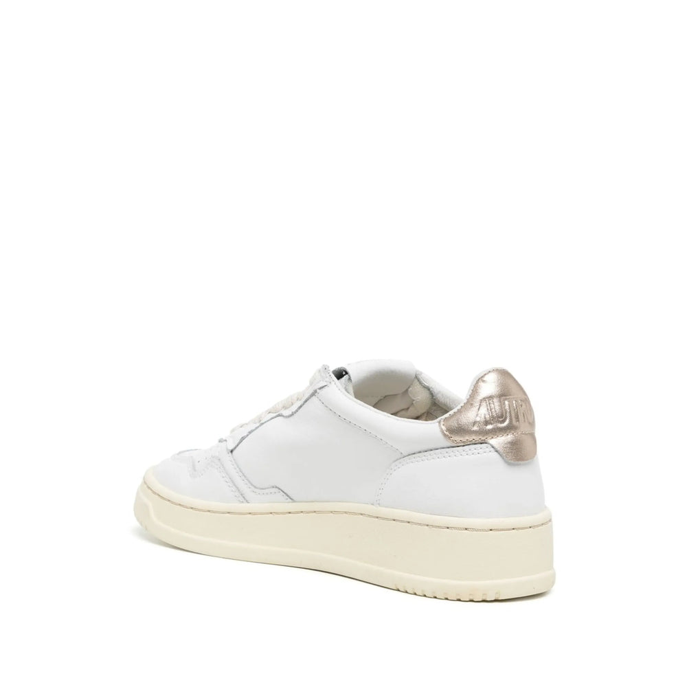Autry Sneakers - Bianco, Oro | 4e6775830c7c5a05ea2fcff89c9e6552a46f3809