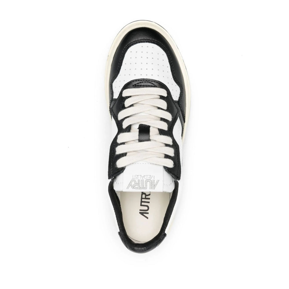 Autry Sneakers - Nero, Bianco | f6f2303eb12011d321369037c45196b9faa4975d