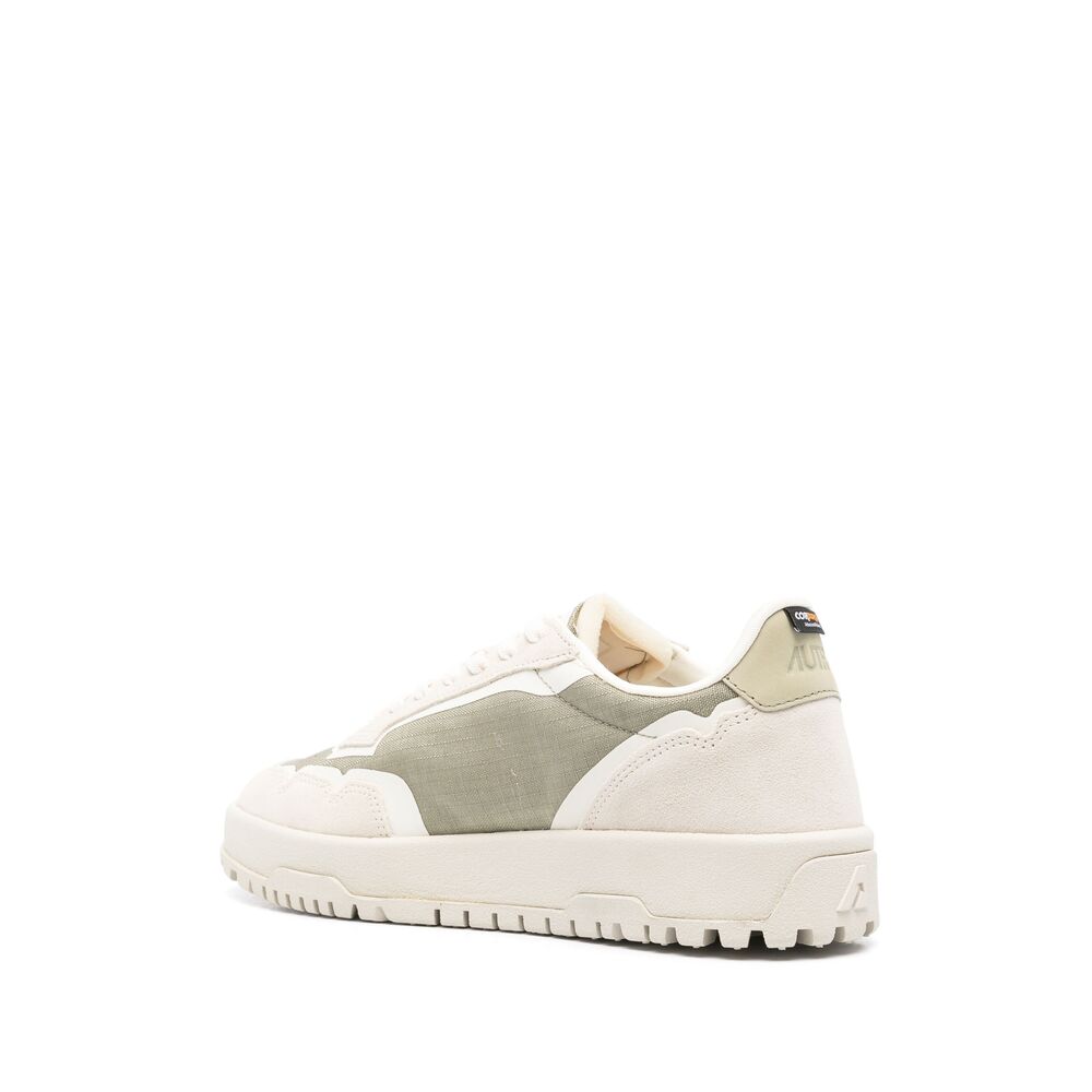 Autry Sneakers - Neutro, Verde | 749108643e1896cfcc63adfcf98394b7d122659c