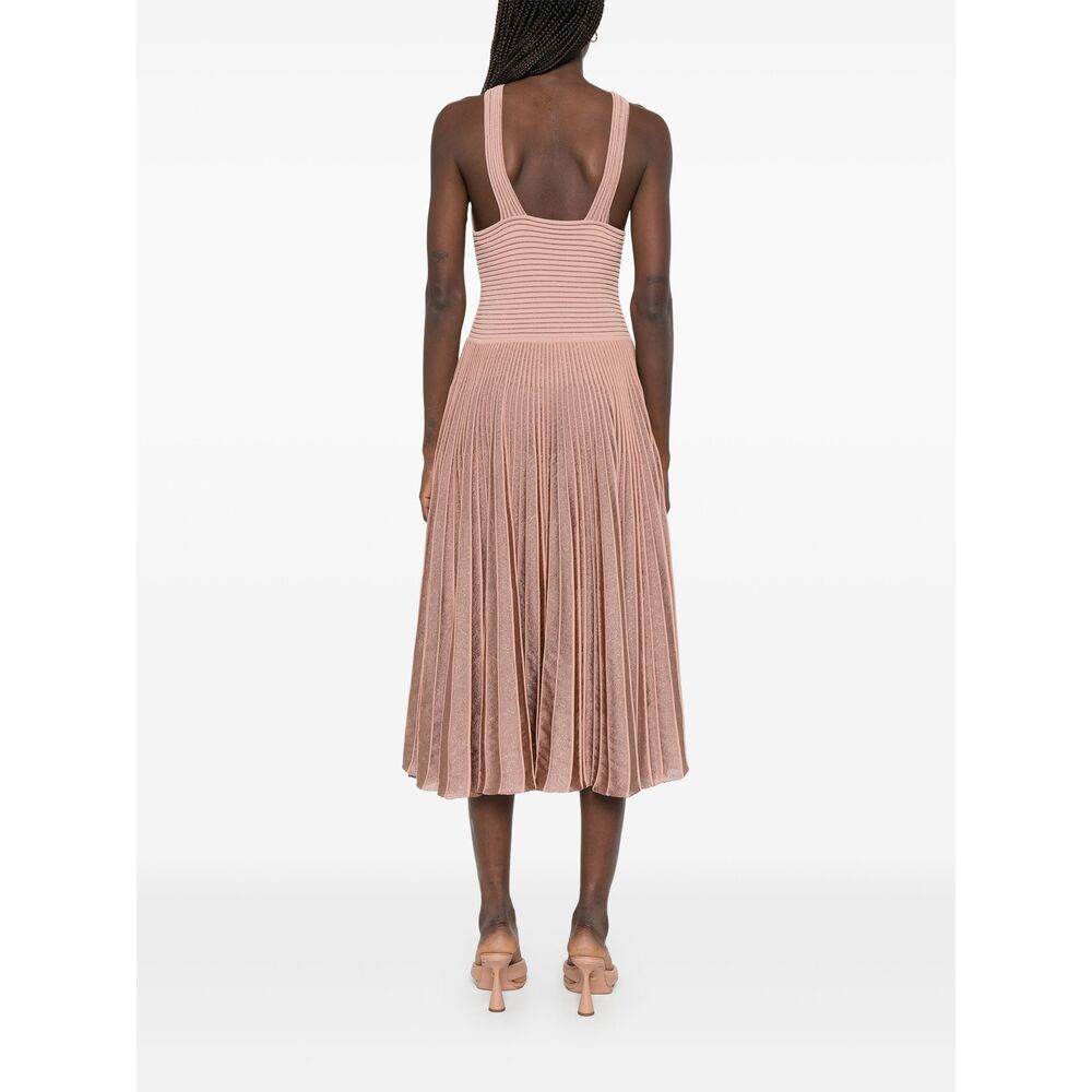 Antonino Valenti Abiti - Neutro | a94246a4ef31e2bdf99af56995d2f264ed874d91