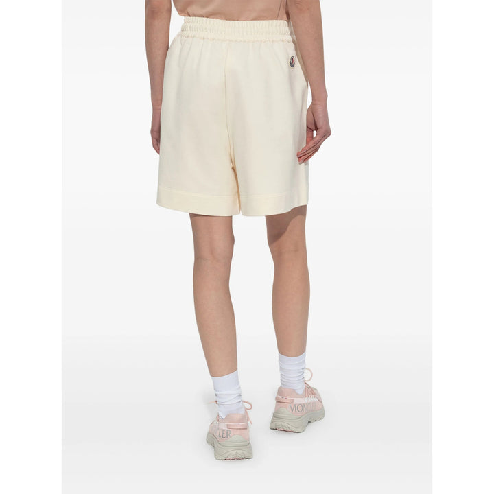 Moncler Shorts - Neutro | 990f772ab9147ff025480c05ce4c565d6fe58663