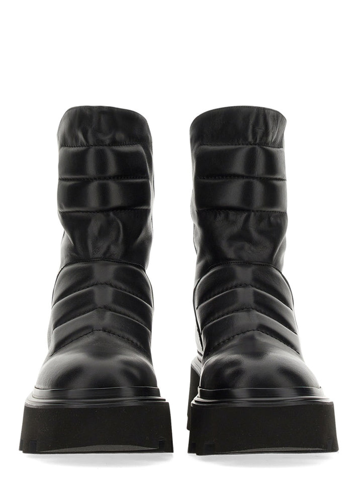 Elena Iachi Stivali - Black | 985962f64c10c283a3c7e2e61e8581f0d95149c6