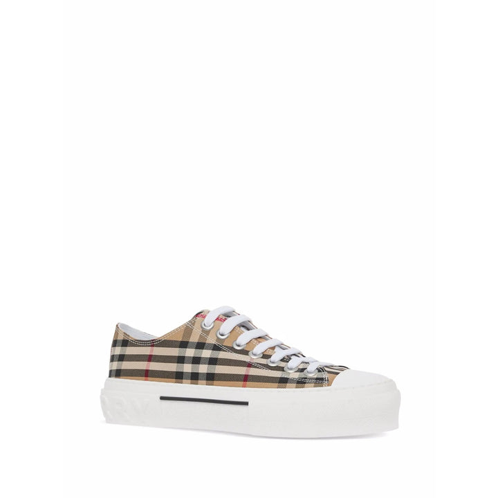 Burberry Sneakers - Neutro | c703fc7606db282375598d07583bd1af95918070
