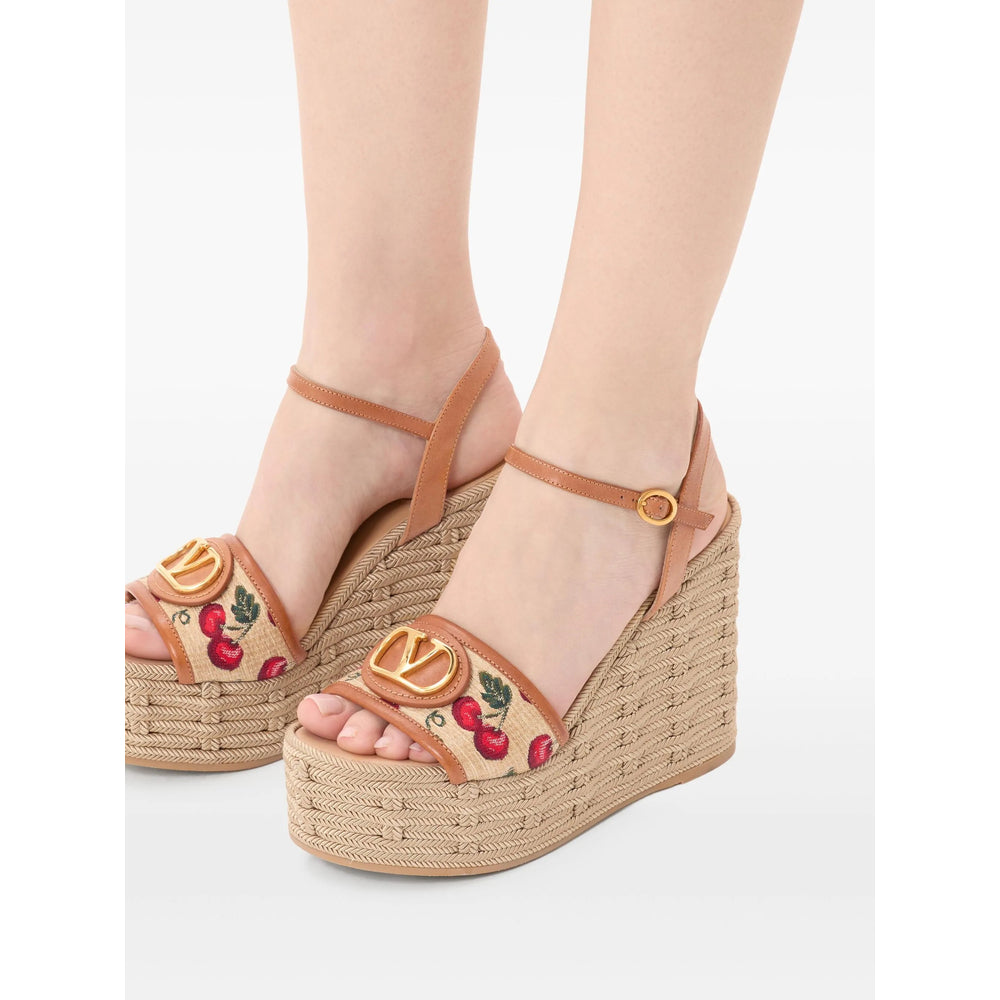 Valentino Garavani Scarpe - Neutri, Marrone | 3c0eebc77918b6ca2765e5ff7e1f29a16bfe1296