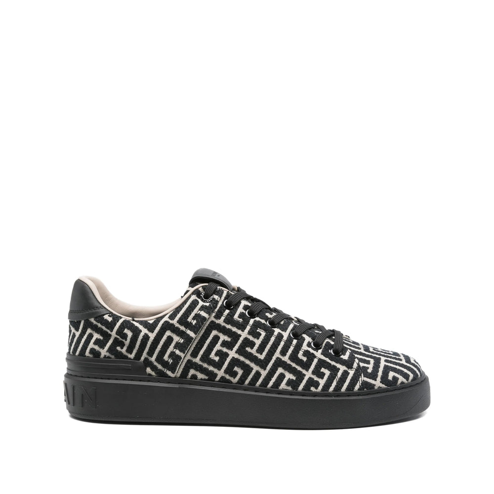 Balmain Sneakers - Nero, Bianco | c090d1c75e3e001d50af7010bba8b21b329be1f3
