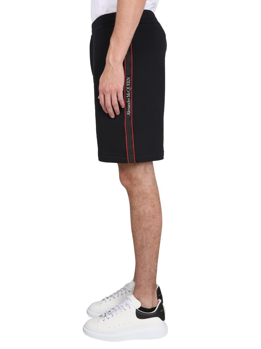Alexander Mcqueen Shorts - Black | 26c563b2a8b50607ec2dfbb395f8270de8930658