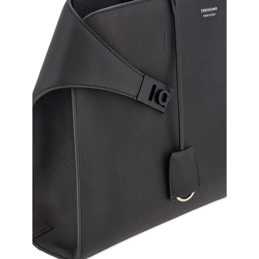 Ferragamo Luggages - Nero | 4175be0186a047f01a45f531ae398e38d936c657